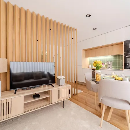 Seventy Four House Апартаменты *