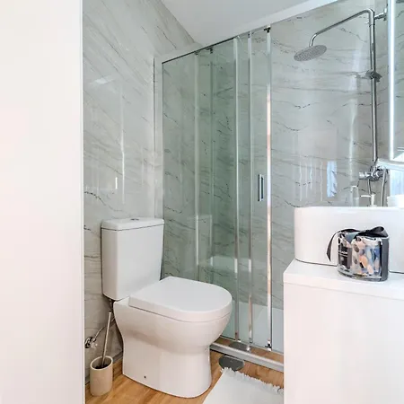 Seventy Four House Braga