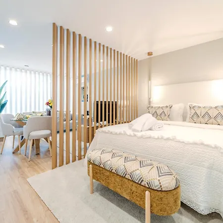 Seventy Four House Апартаменты *