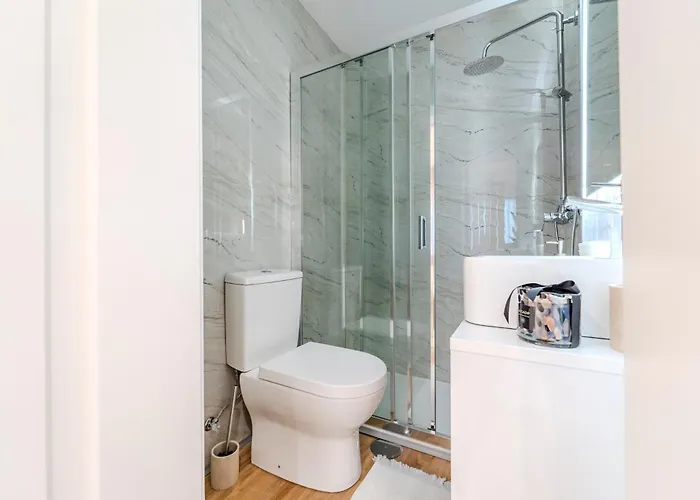 Seventy Four House Braga